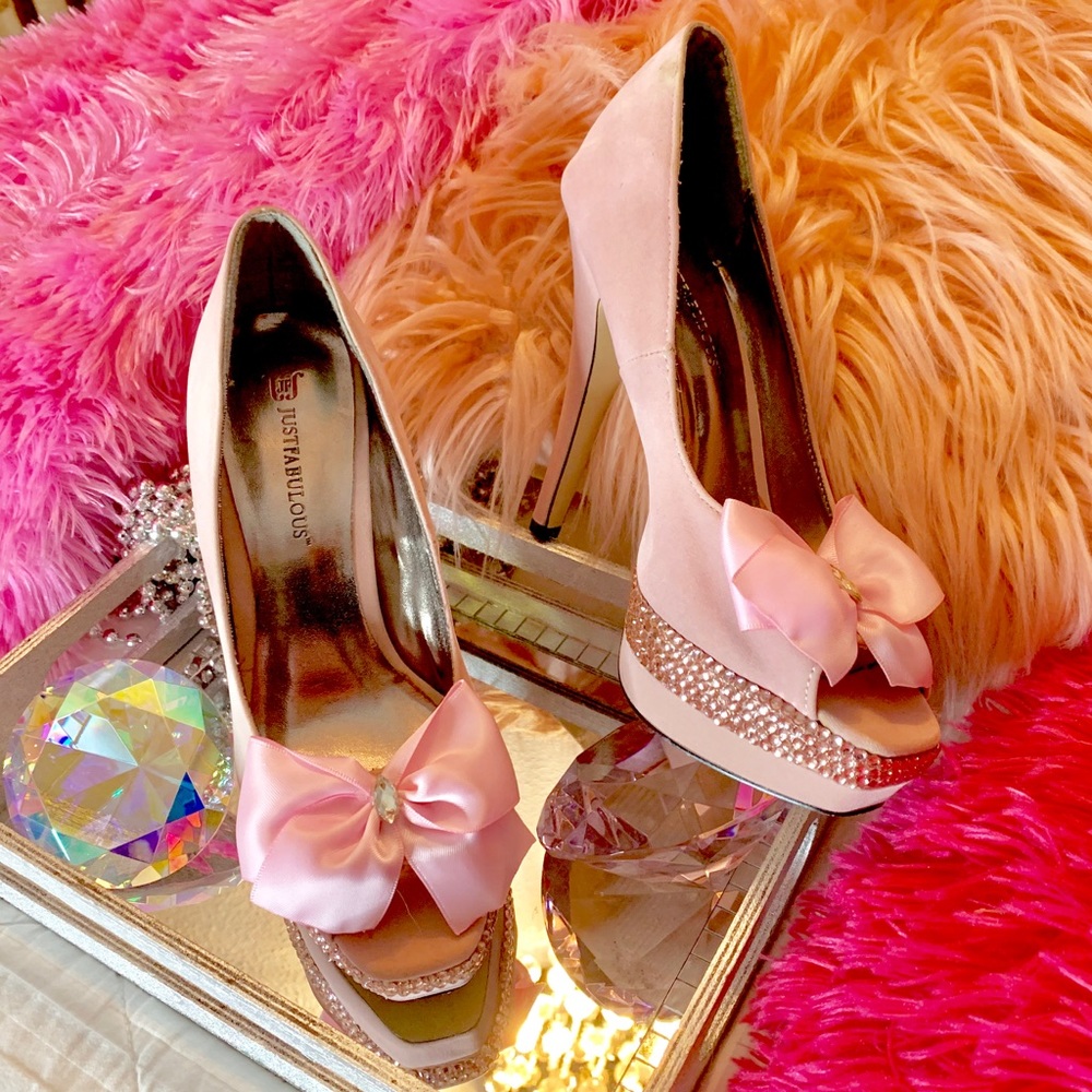 DO NOT BUY! Bling JustFab Renée Blush Pumps